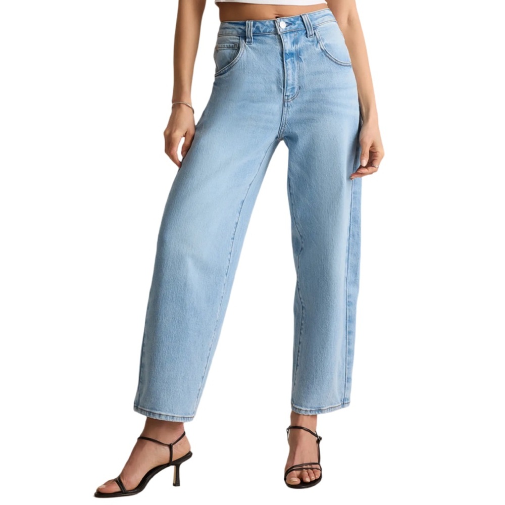 Quince Bella Stretch Barrel Jeans Cool Blue. Woman’s Size 27